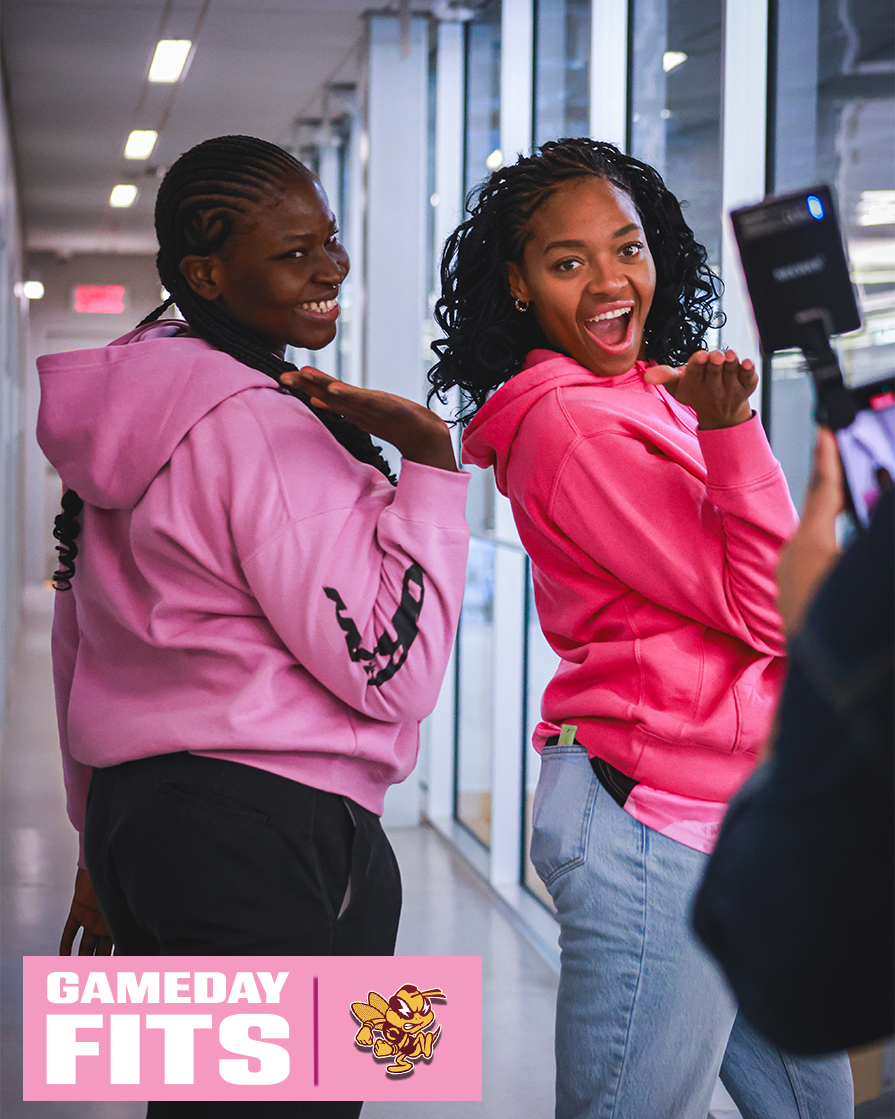 20260205 - Gameday Fits - Shoot for the Cure