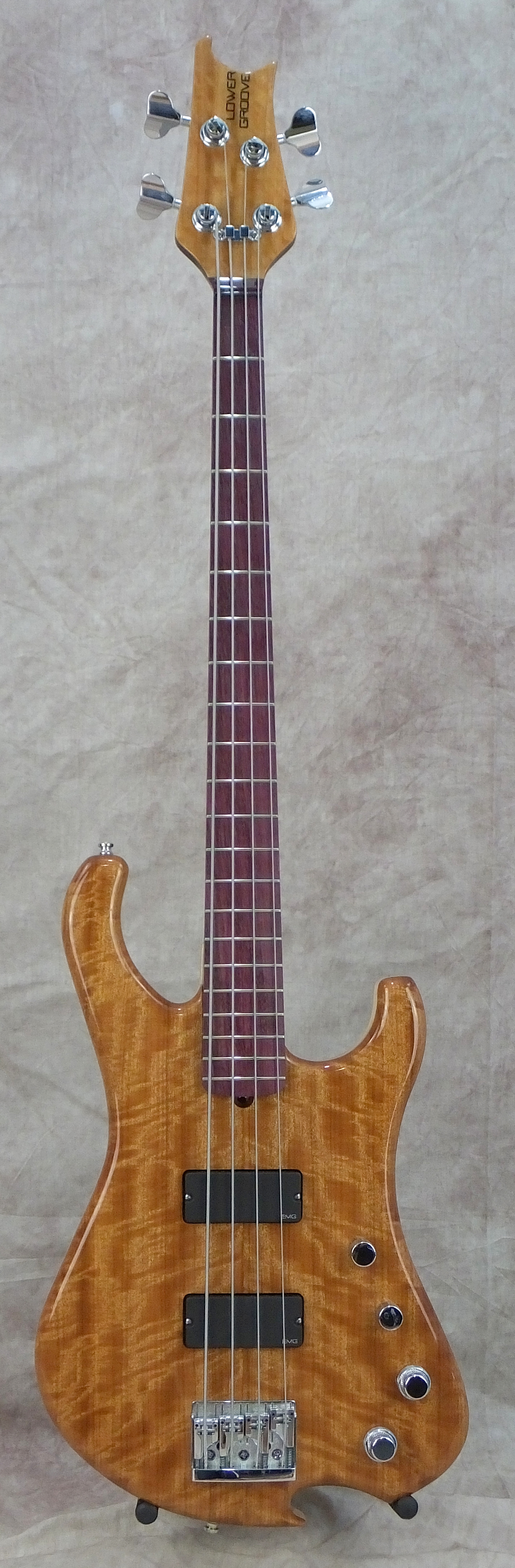 HOOK BASS Custom Bass Guitars Lower Groove Guitars