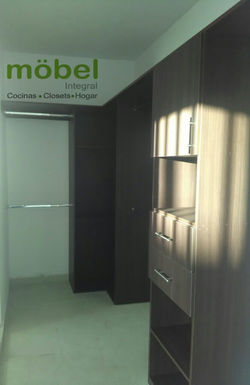 Closet (vestidor) Porto Real . GALICIA..