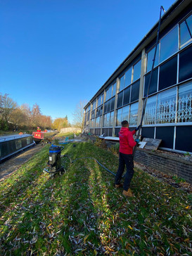 commercial gutter clean