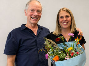 Heute durfte Dr. Erhard Schacht unserer Kollegin Angela Frommer zu ihrem 15-jährigen Betriebsjubiläum im aqua vitalis gratulieren – ein schöner Anlass, um Danke zu sagen.