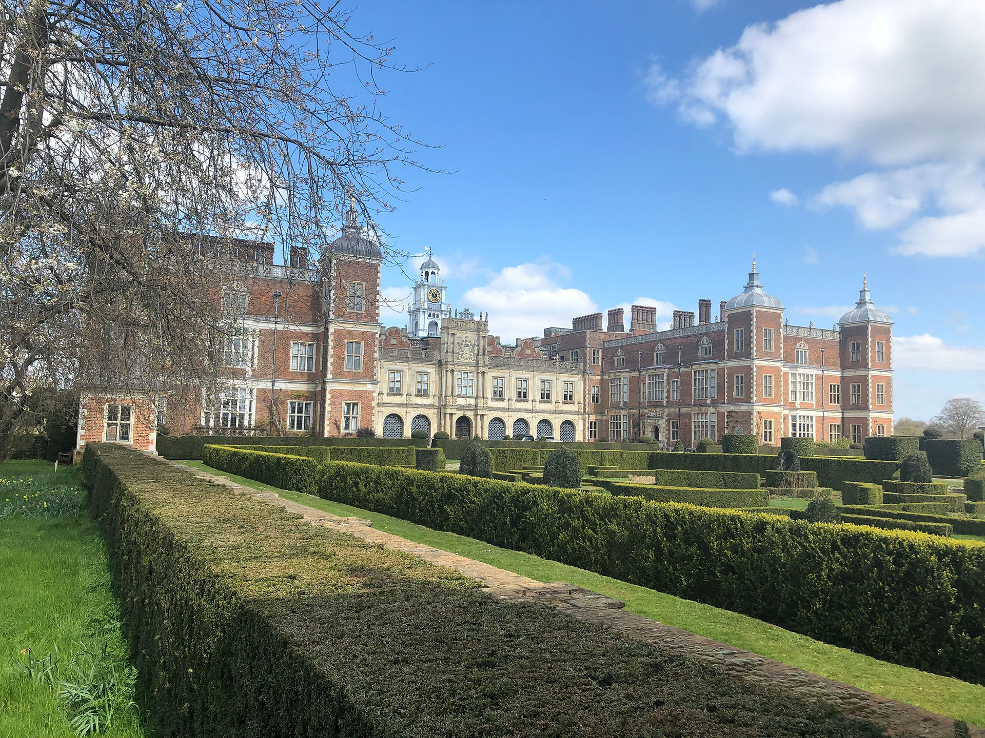 Hatfield House 01