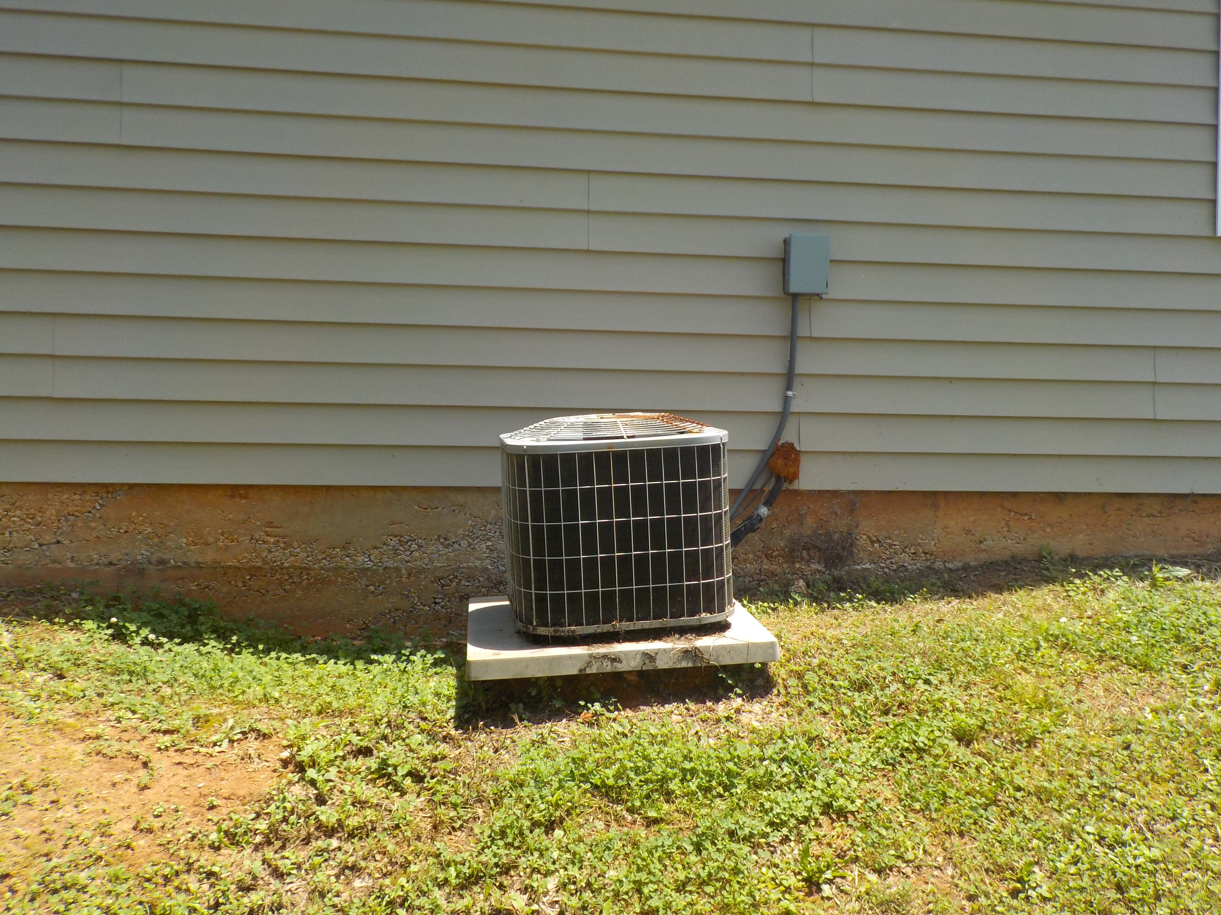Calera Air Conditioning Compressor