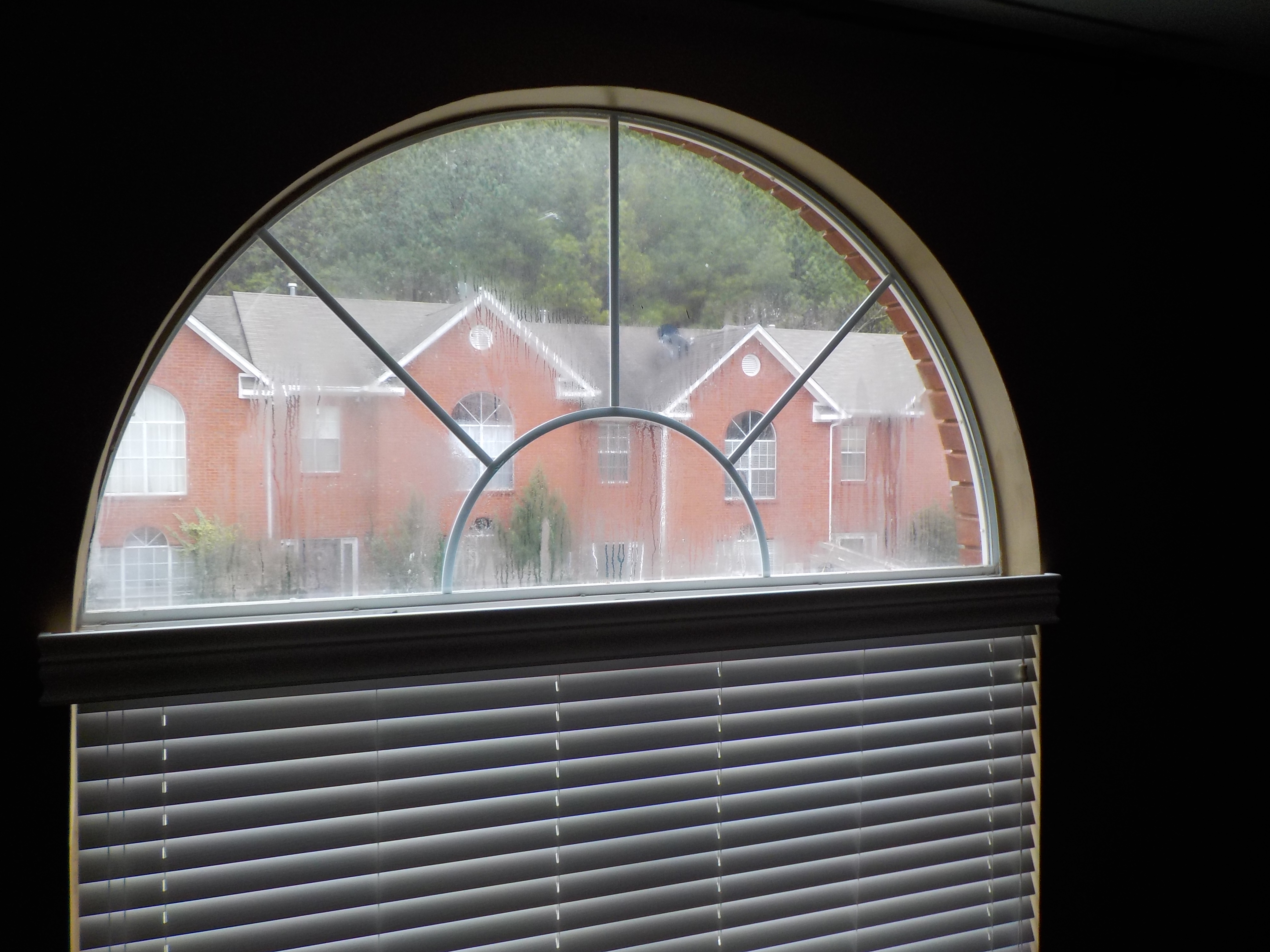 Pelham townhouse - broken thermal
