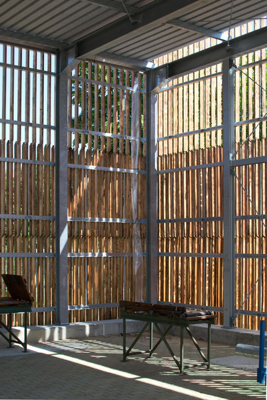 Exkursion zum fertiggestellten Holztechnikum in Pirna-Copitz