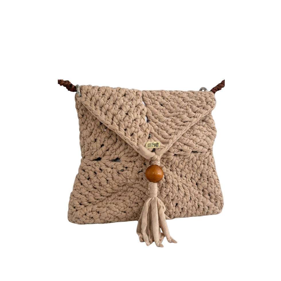 Mini bolsa Poésie MD Création em crochê bege natural, vista em ângulo 3/4.