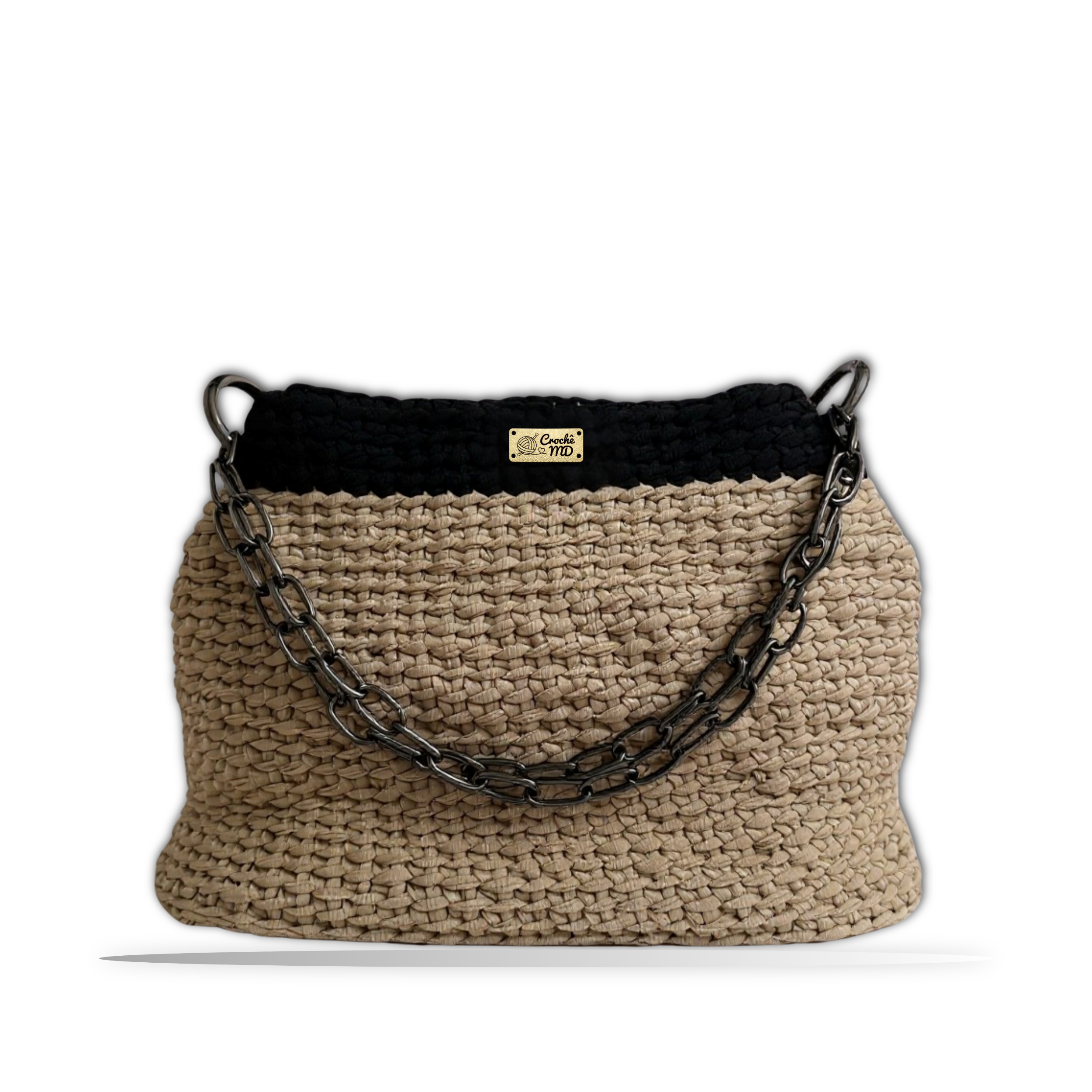 Clutch Mélodie MD Création em crochê branco gelo e marrom café, mostrando o formato estruturado.