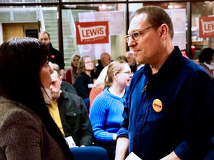 Avi Lewis enters NDP leadership race with bold platform and progressive vision