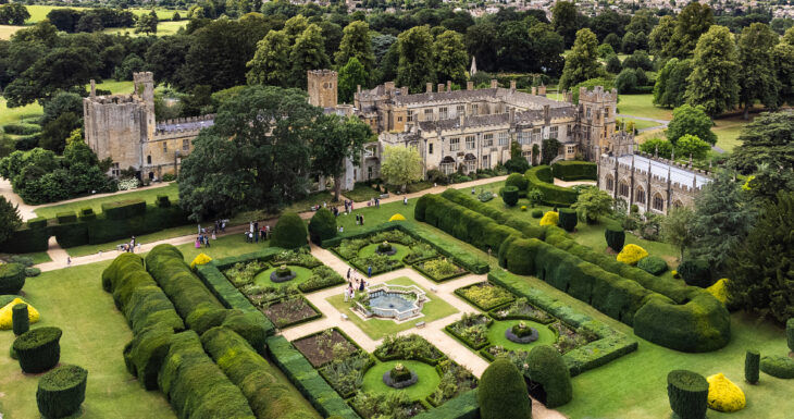 family days out in Sudeley castle and gardens