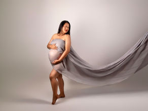 maternity photoshoot in gloucester studio