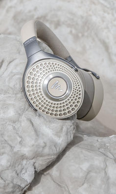 Focal Bathys