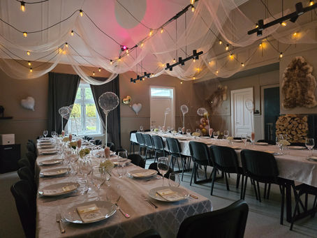 Det lille Eventhuset har dekket opp til arrangement på lokalet på Kolnes