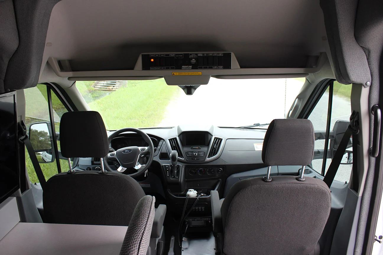 Small-Command-Transit-Cab