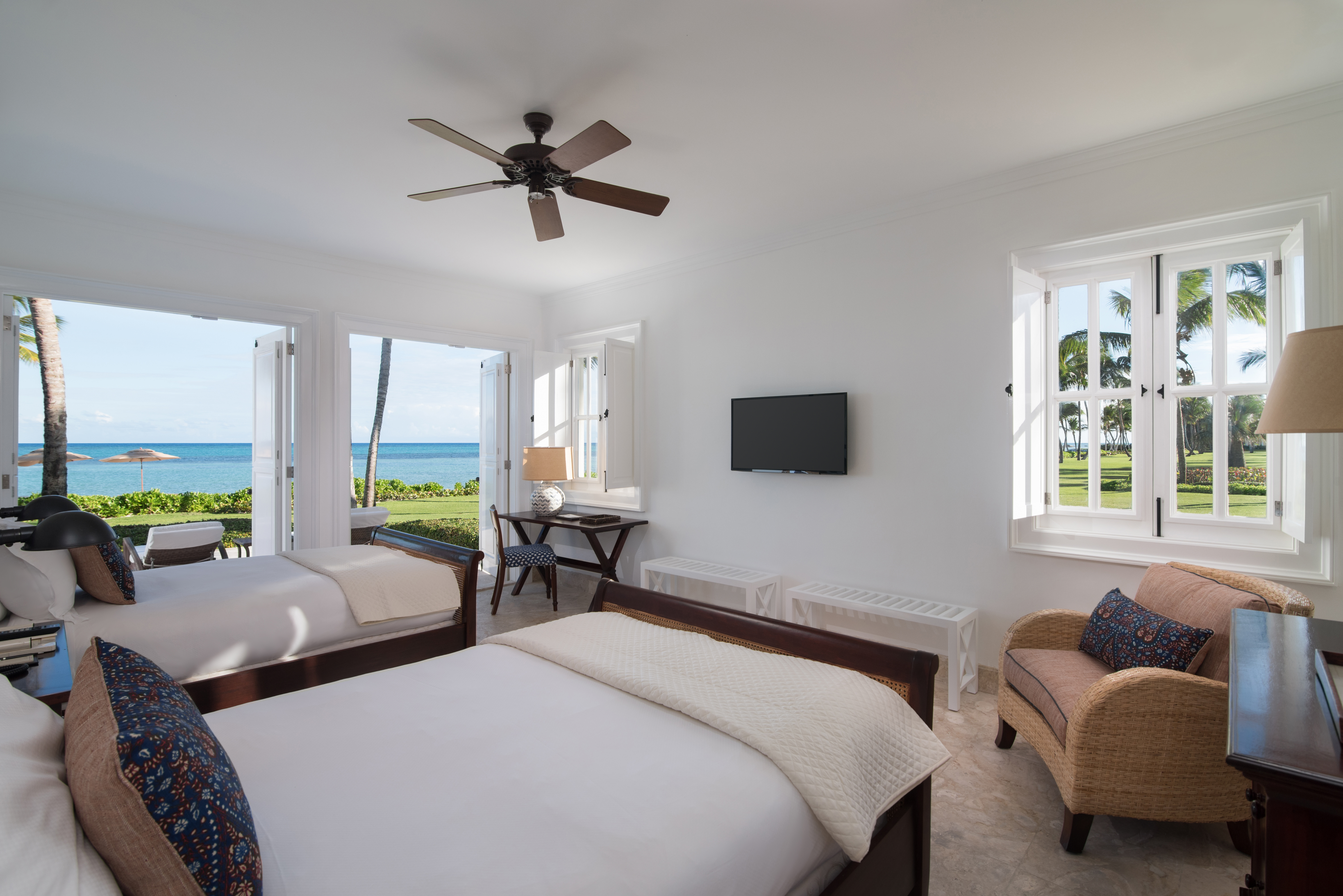 Ocean Front Two Full Bed
