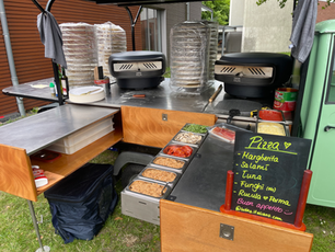 mobile Pizza Ape mit Pizzaofen