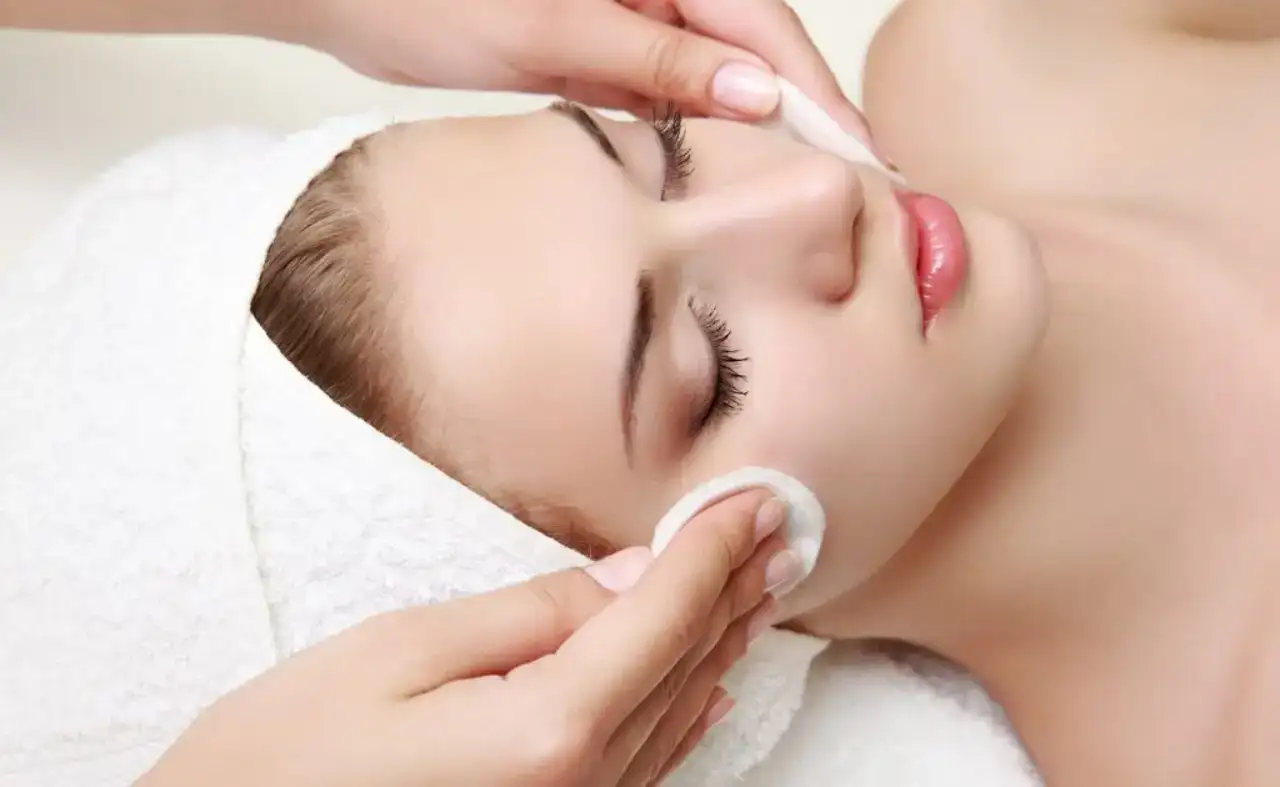 Luxury Micro-current Facial in Alpharetta, GA | Lazuk Esthetics