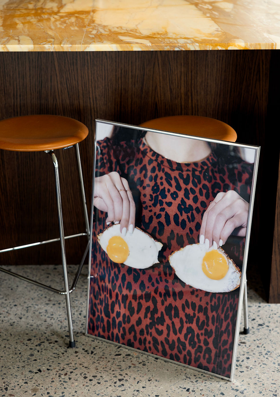 Print "The Two Eggs" 50x70cm