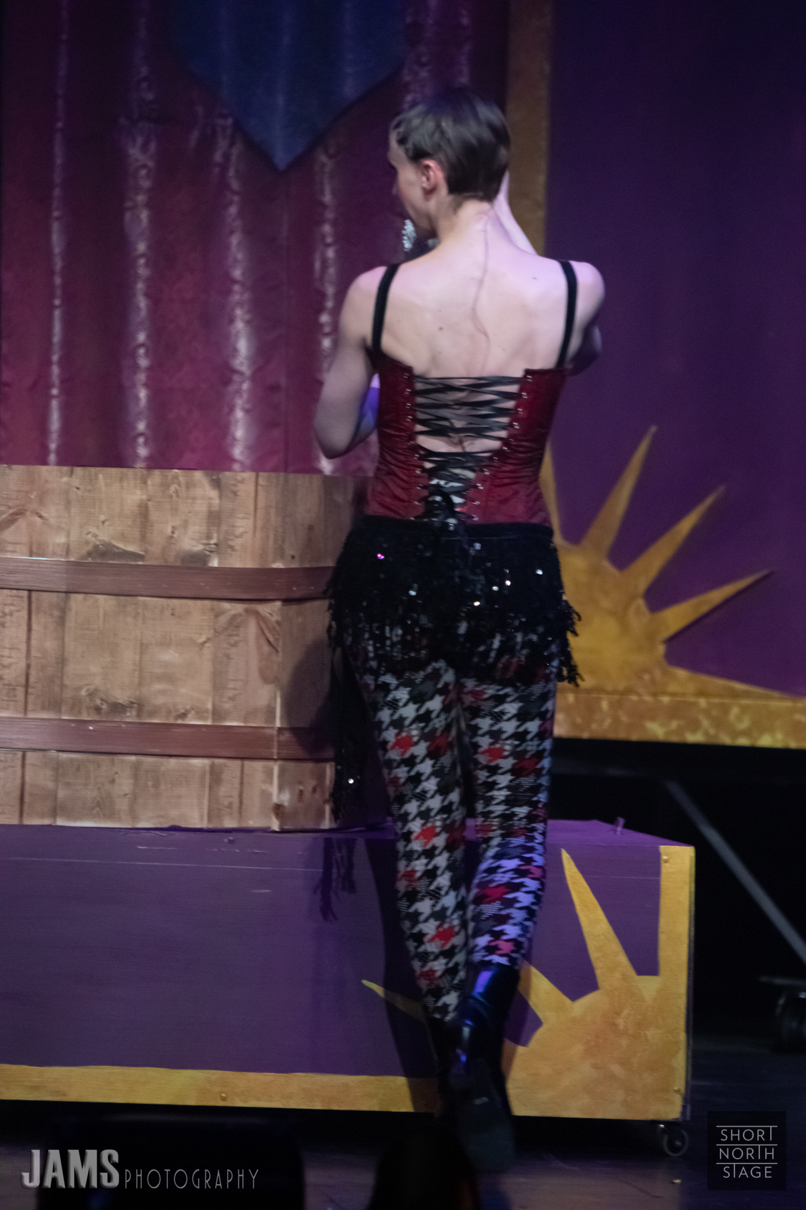 190413_0262_SNS Pippin_w-logo