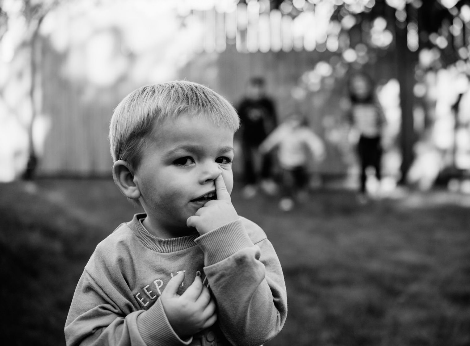 séance photo famille à domicile à joinville-le-pont, photographe 94, 93, 91, 77, 92
