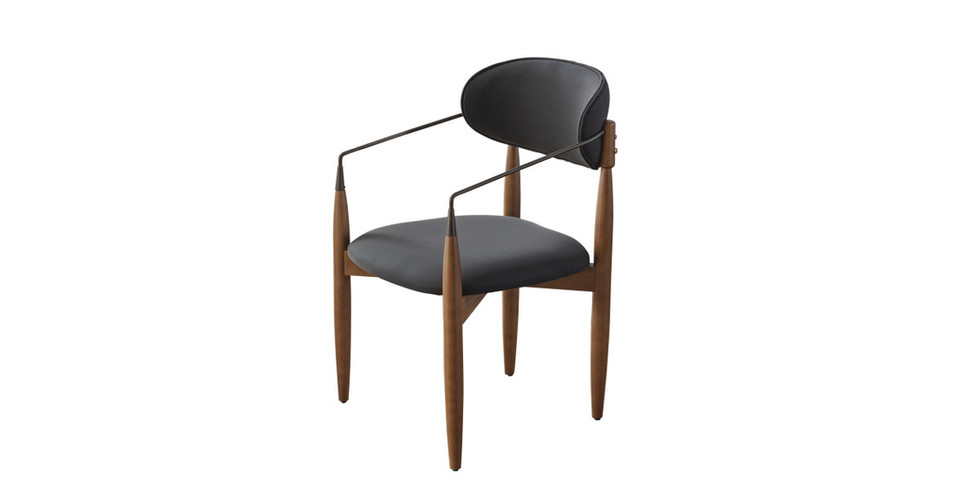 Komfortable stoler med polstrede seter og ryggstøtter i moderne tekstiler, kombinert med ben i solid tre for et klassisk, men