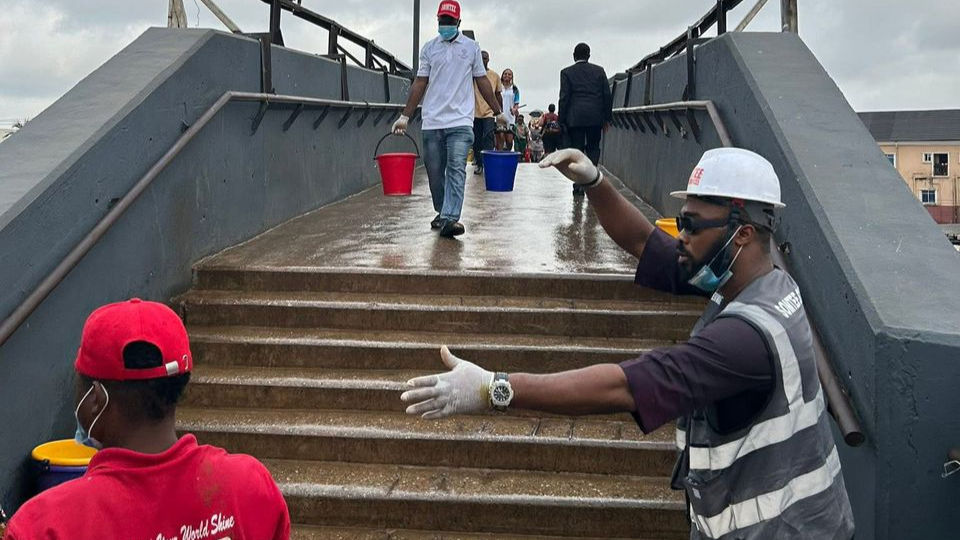 Our CEO in Action directing and controlling the Bridge users while the cleaning was going on