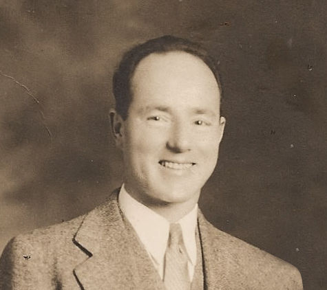 Headshot 1.5.jpg