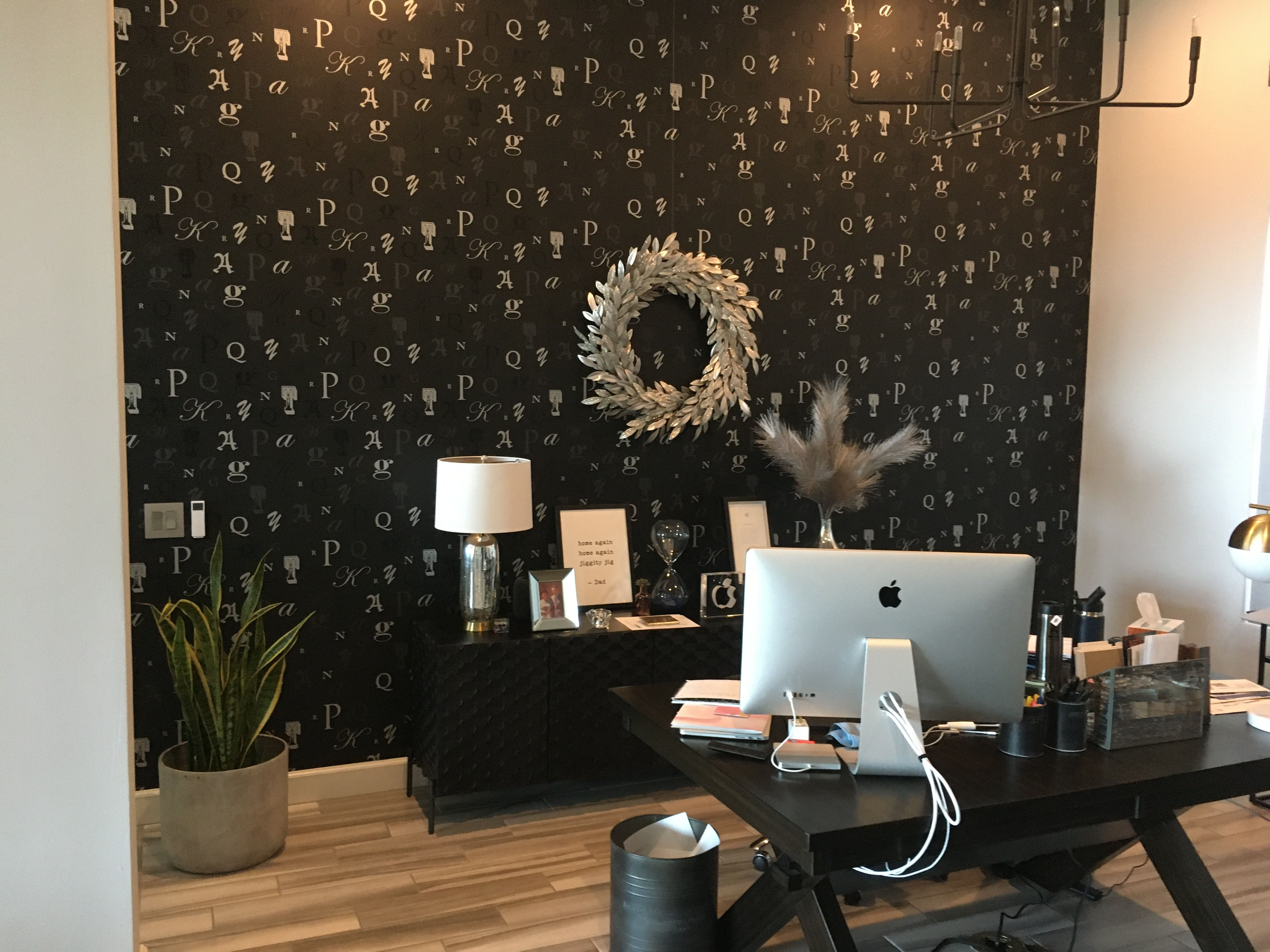 Manuscript Black Letter Font 450-67334