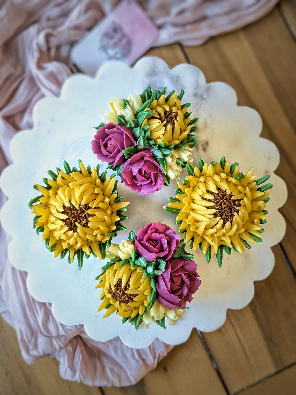 Thumbnail: 4 Floral Cupcake Bouquet