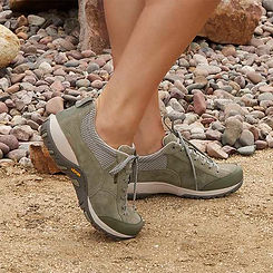 0009929_outdoor-shoes_600.jpeg