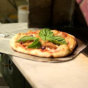 #11_Basil & sd tomato pizza.jpg