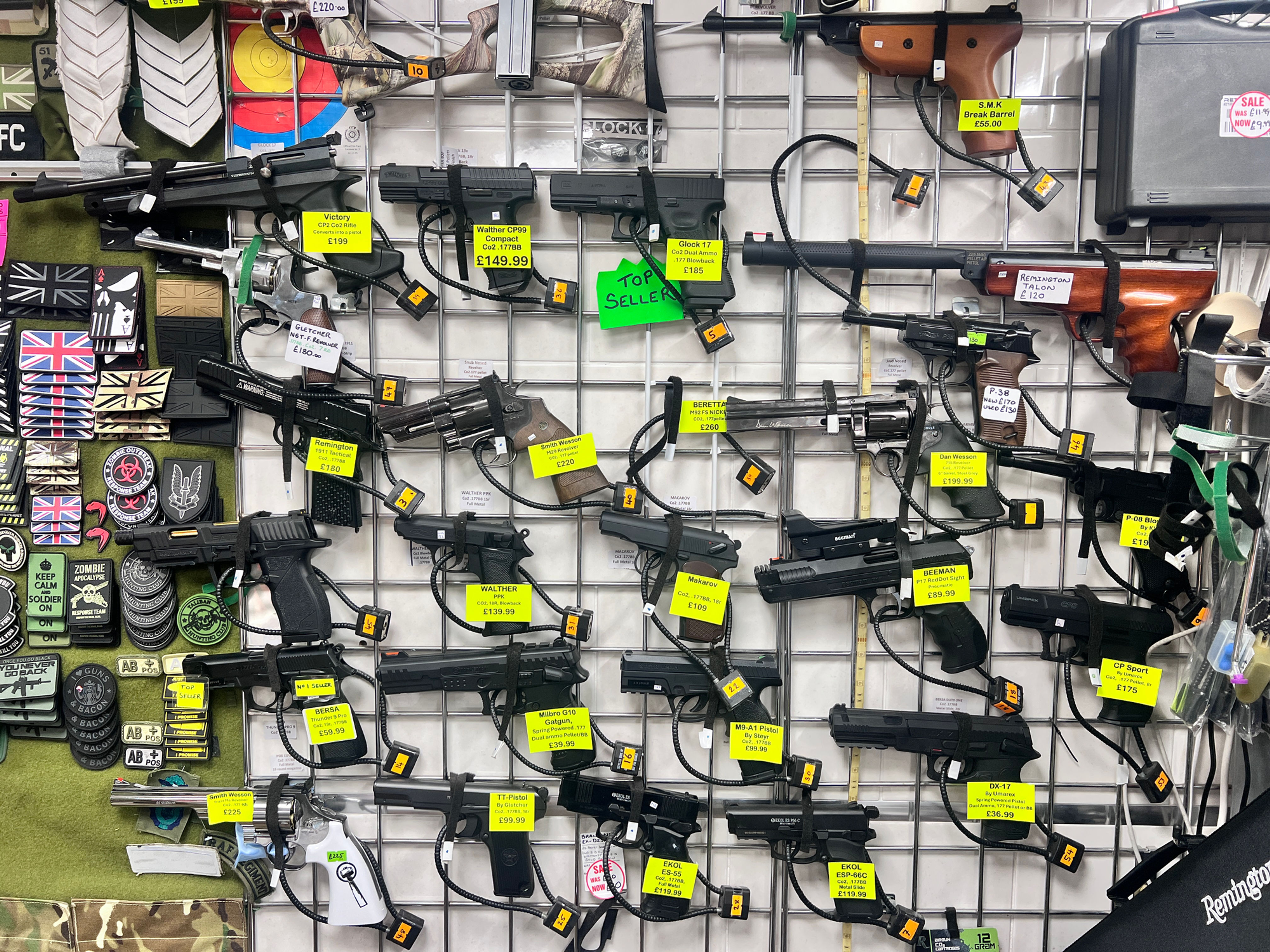 Today’s Wall of guns and a few folding knives. 