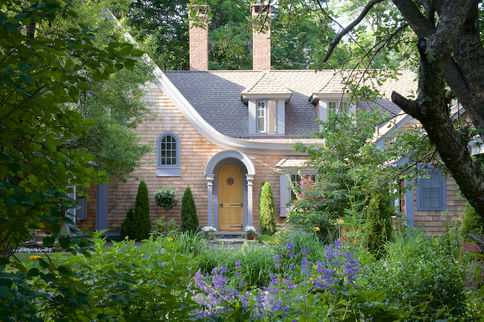 Connecticut Hunting Lodge renovation by architect Scot Samuelson