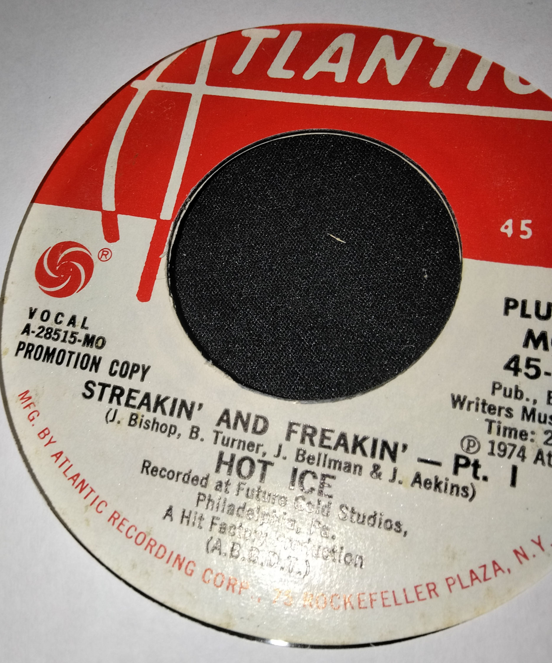 Streakin' And Freakin' - Hot Ice