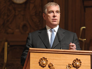 Royal Scandal, Public Silence