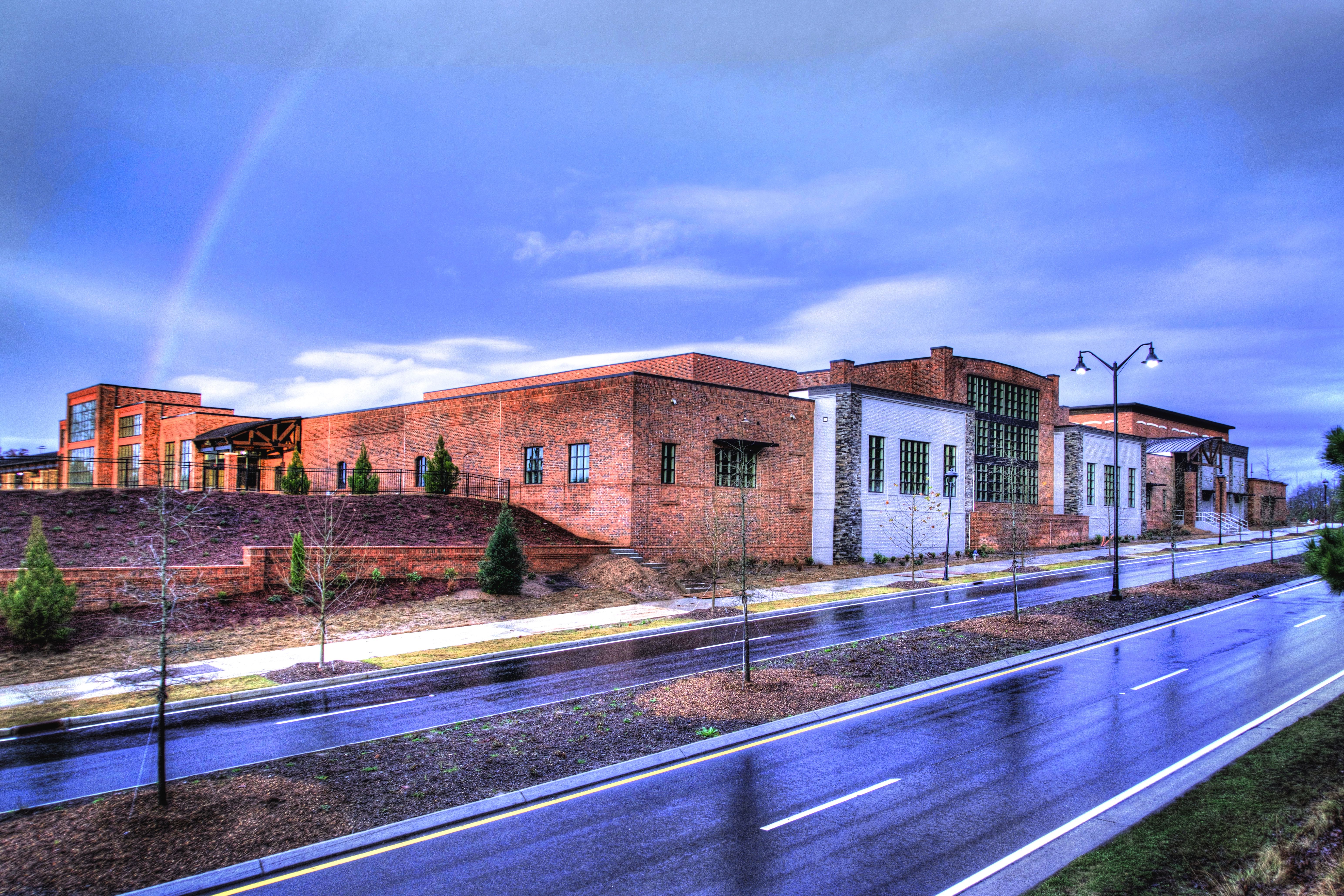Christmas Rainbow, Woodstock City