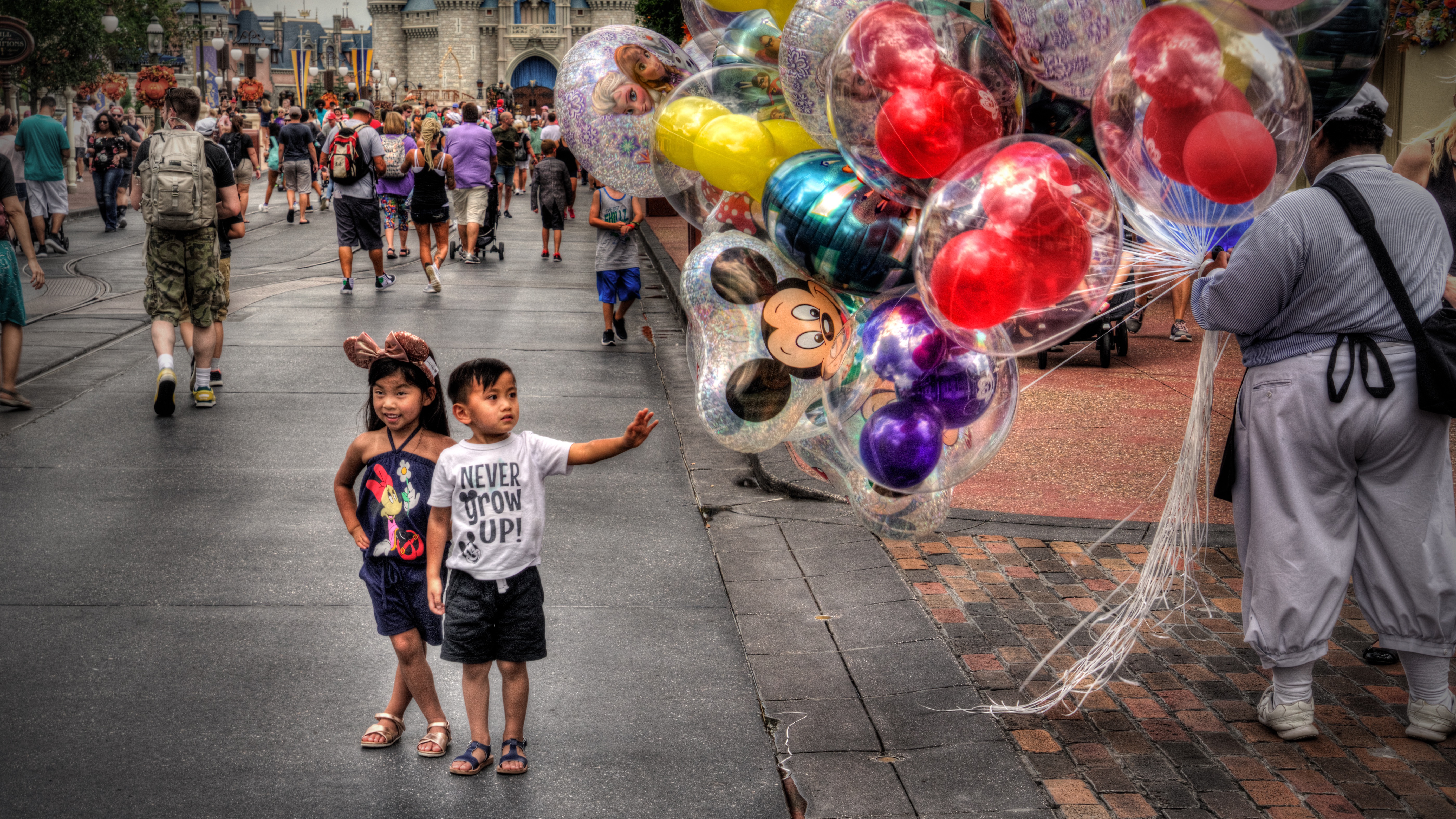 Disney Kids With Balloons