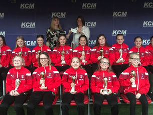 RUWG U14 Agree Sponsorship with Russell Richardson