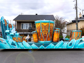 Char allégorique Fanfare des Glaces créé par Les Ateliers Balthazar