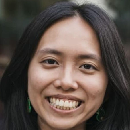 The Mid-Day Reset: Why a Daily Walk is My Most Powerful Tool for Unstoppable Growth