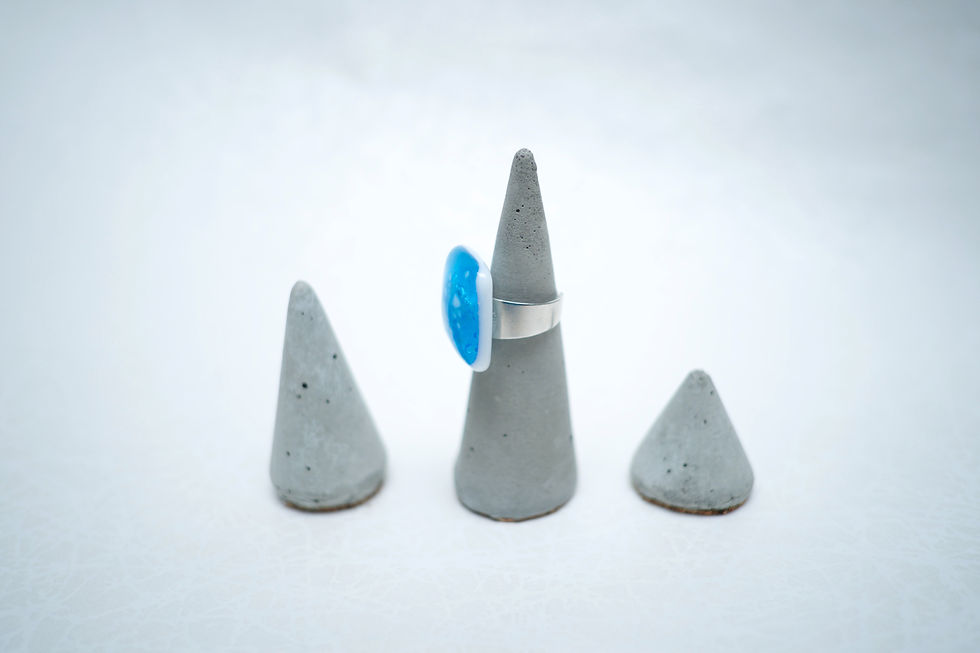 Miniature : Bague Unique en Verre