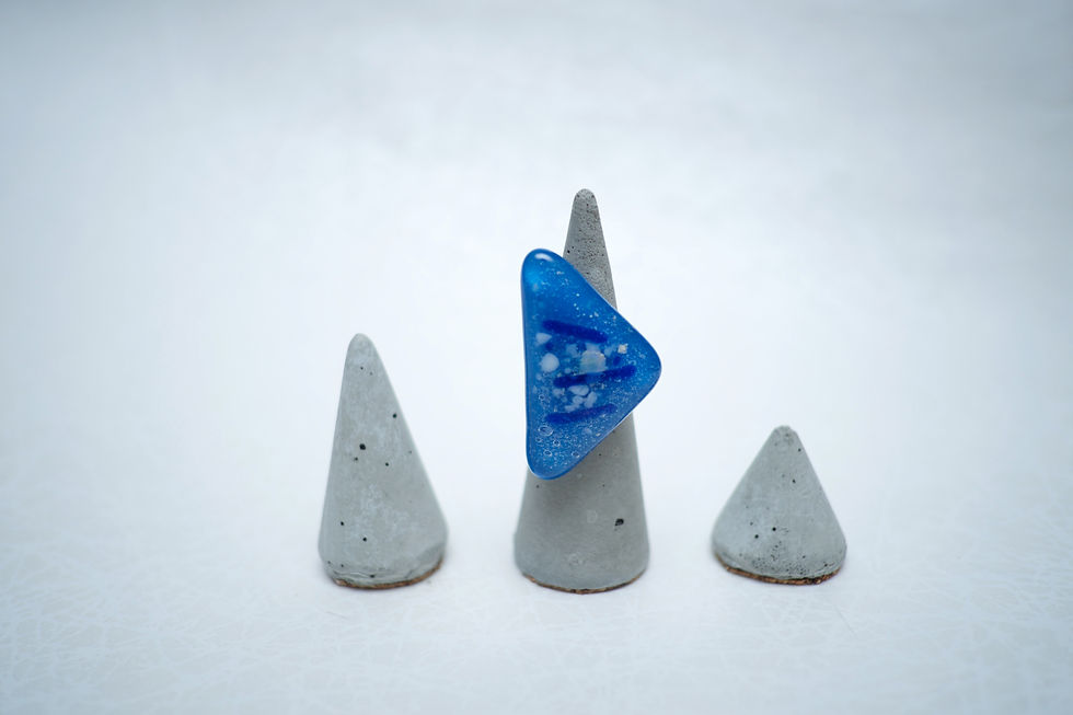 Miniature : Bague Unique en Verre