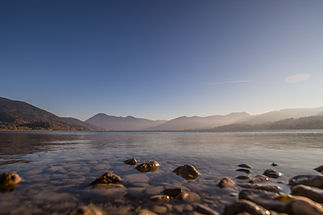 Herbst Ufer Gmund, © Der Tegernsee, Christoph Schempershofe.jpg