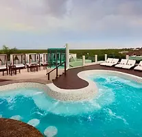 Dersire RM jacuzzi.webp