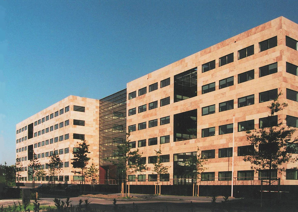 Hoofdkantoor FMO, Den Haag, in 2004 gerealiseerd i.s.m. Vanmourik Vermeulen architecten