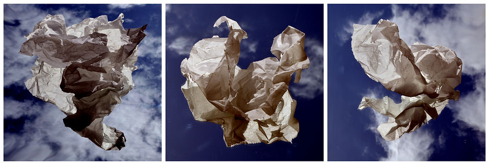 Papier in wolken/Paper in clouds