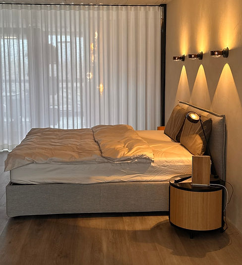 IMG_3153 2_1028x1371_edited.jpg