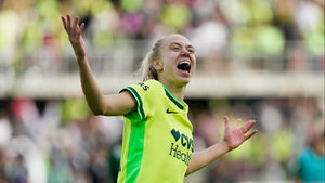 Spirit Survive Louisville In Penalty Shootout To Reach Semifinals
