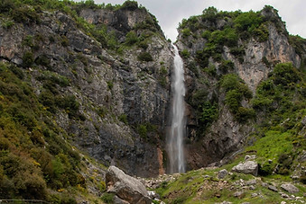 מפלי צומרקה יוון.jpeg