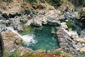 הפארק הלאומי ואליה קלדה יוון.jpeg