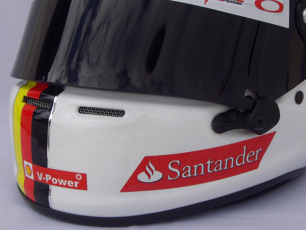 Thumbnail: Sebastian Vettel 2015 F1 Helmet / Team Ferrari